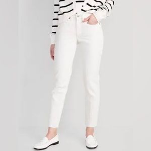 old mavy rockstar super skinny ankle jean WITH white rip at knee